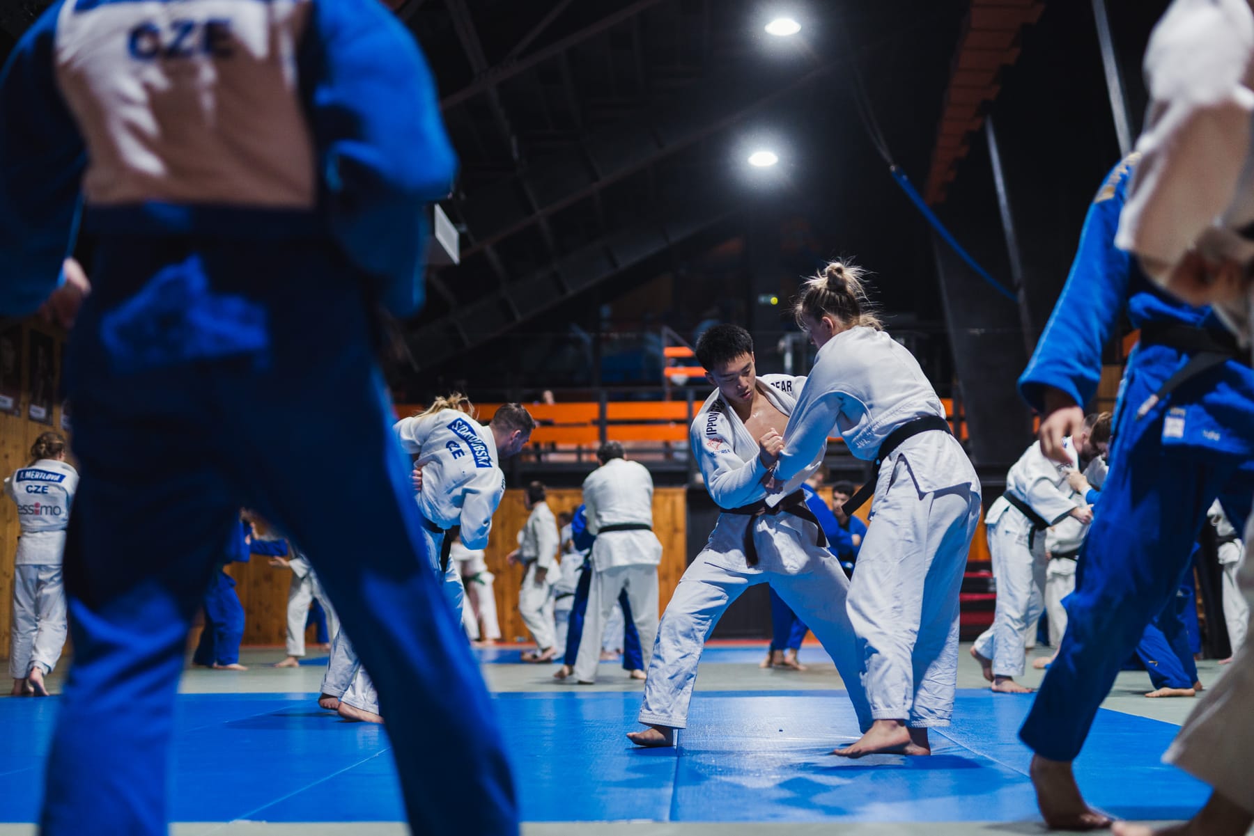 Společný klubový moment na tatami